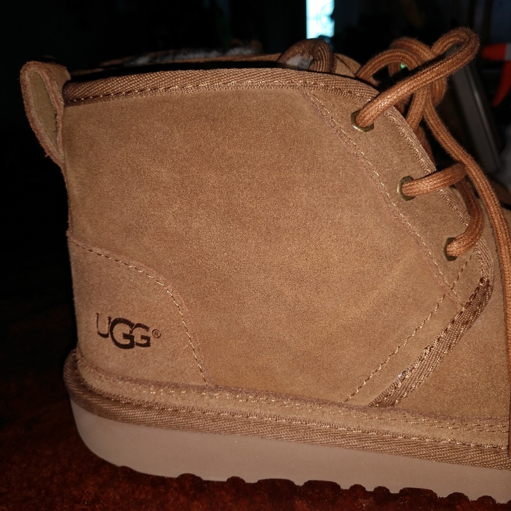 Ugh boots boys
